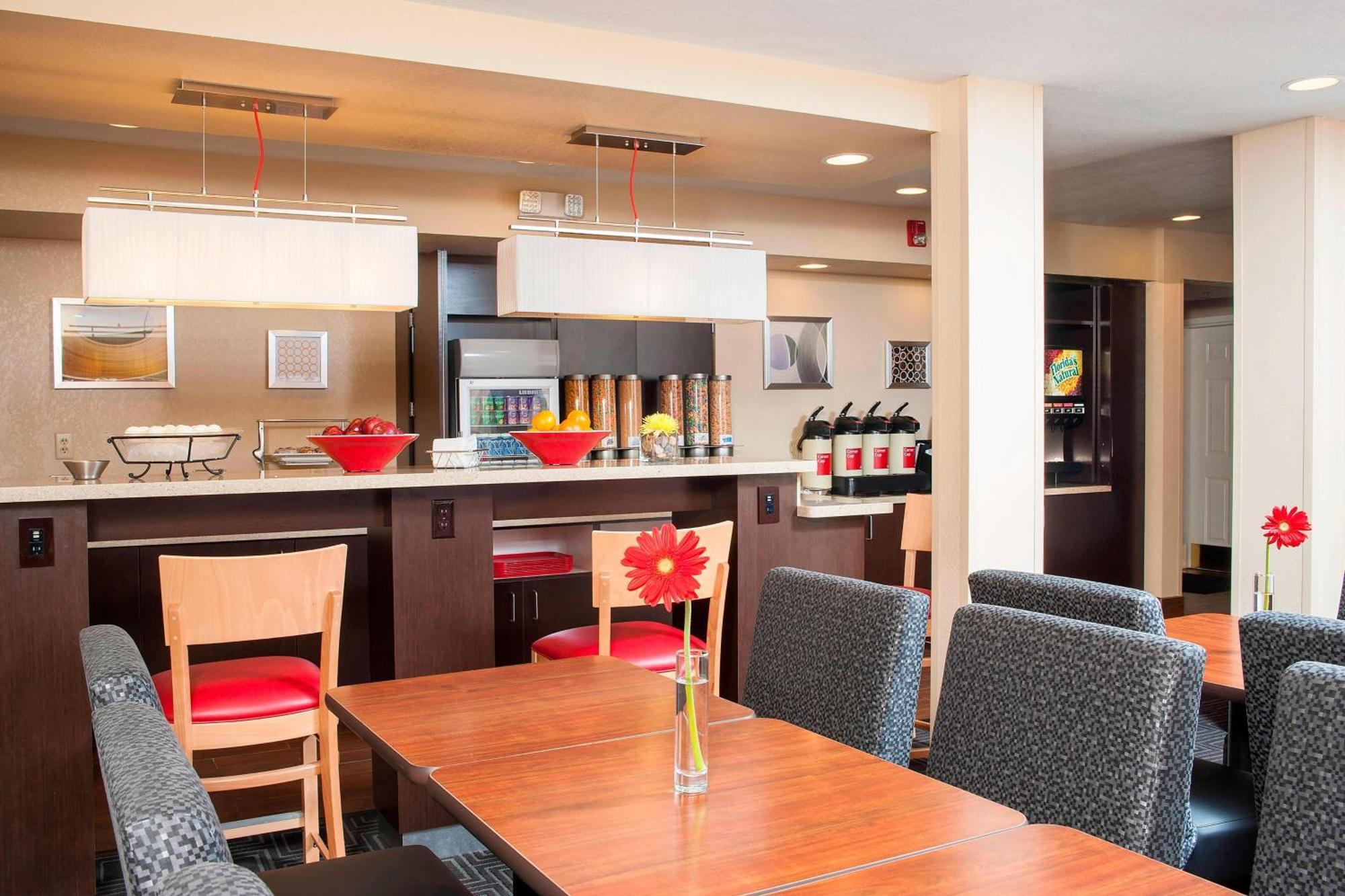 Towneplace Suites Indianapolis Park 100 Exterior foto